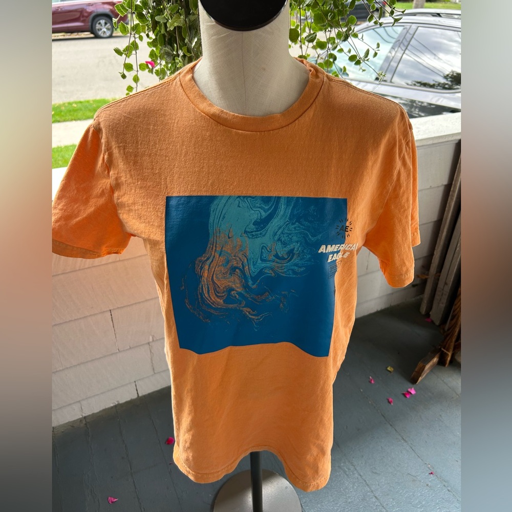 American Eagle Outfitters Men’s Small  Orange Short Sleeve Tee